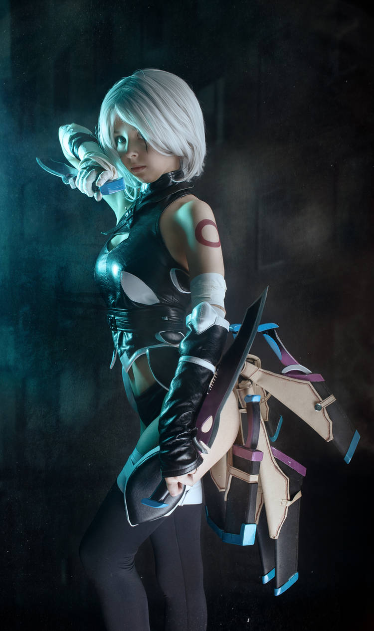 fate_apocrypha___jack_the_ripper_cosplay_by_disharmonica_d99ggiu-375w-2x.jpg