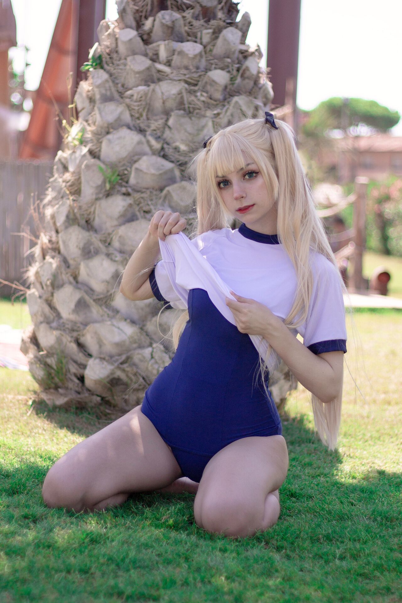 Himeecosplay_Marie_Rose_5.jpg