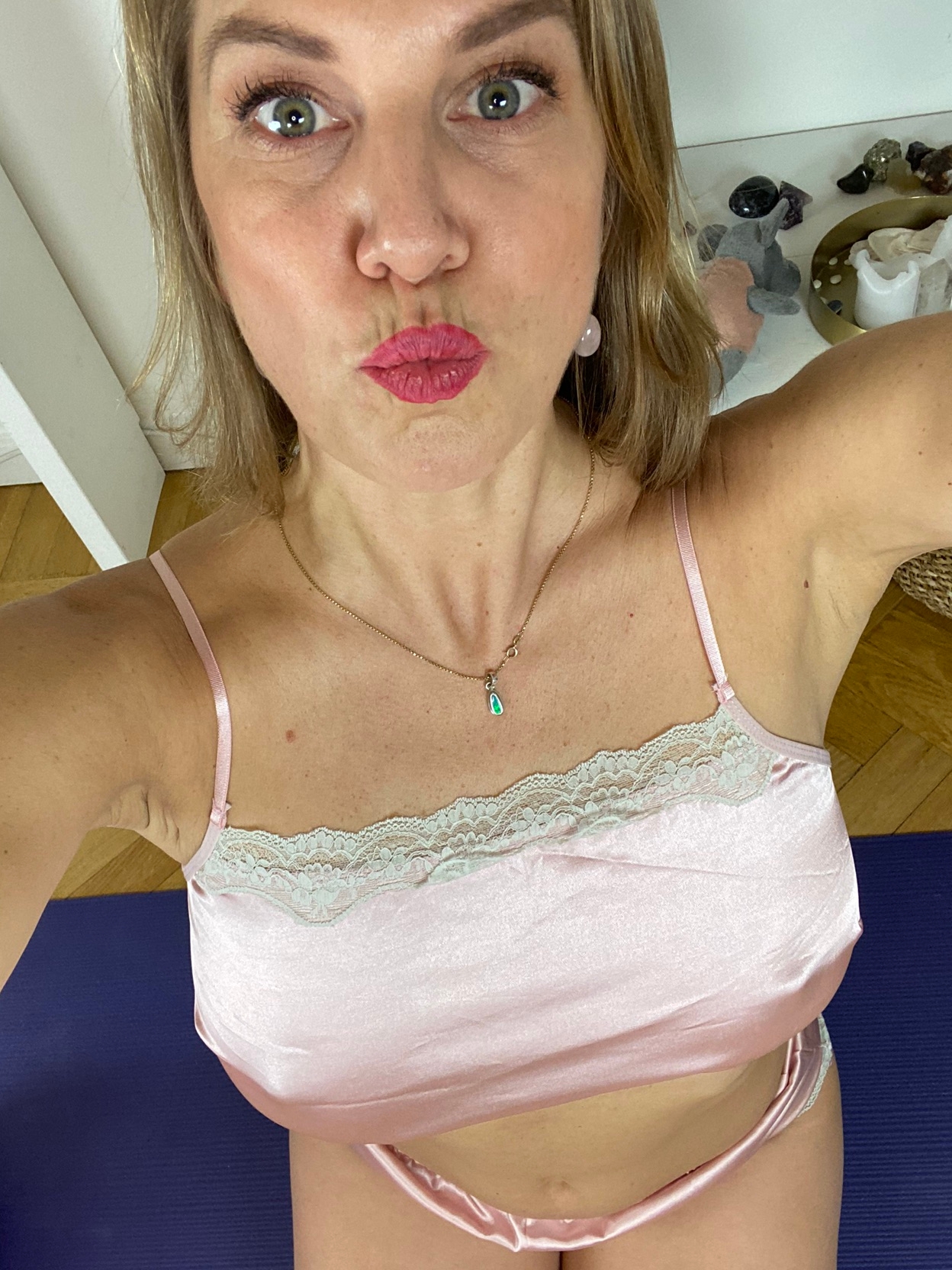 Youtuber - Marlingyoga | Page 7 | LewdWeb Forum - Lewd Youtuber Twitch  Streamer Instathots