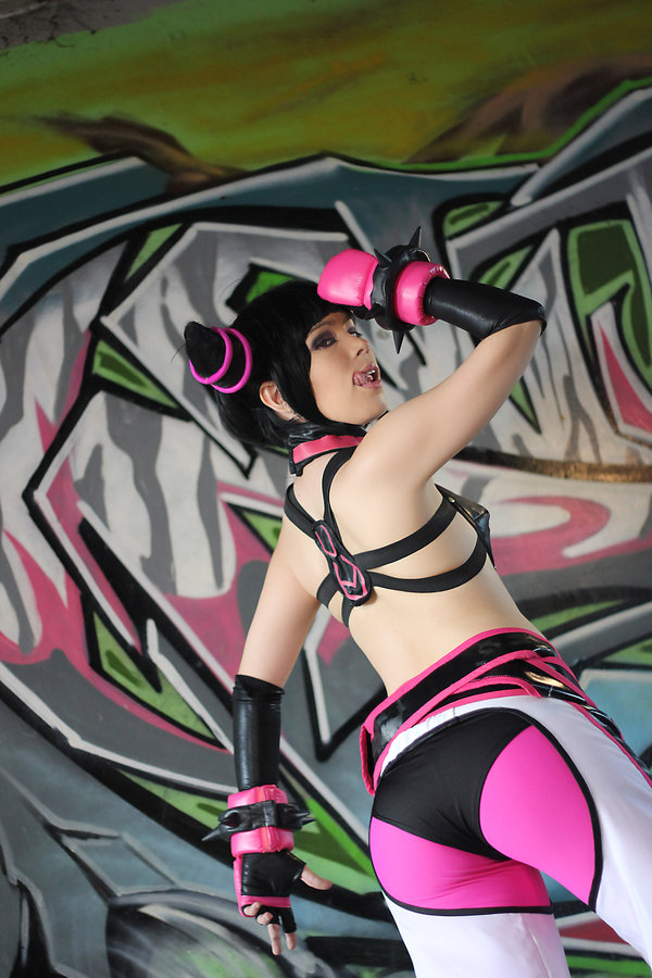 juri_han_cosplay_by_carolinaangulo-d7dkjei.jpg