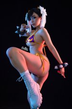 Chun-Li-by-Umeko-J-02.jpg