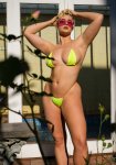 stefania-neon-bikini-16.jpg