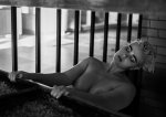 stefania-pool-thong-shower-10.jpg