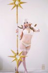 Yuzu-Pyon-Elementalist-Lux-39.jpg